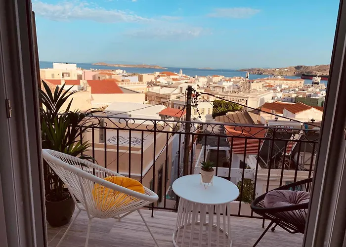 Caesar Deluxe Apartment In Ermoupoli