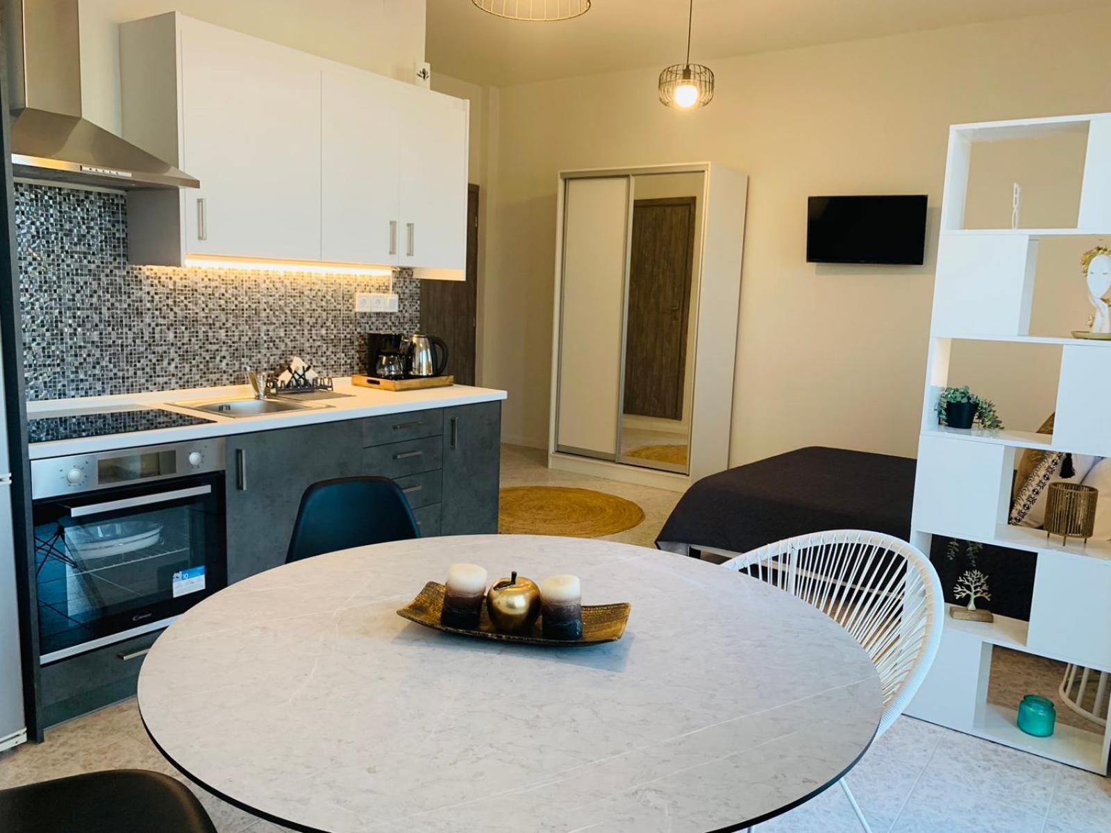 Caesar Deluxe In Apartment Ermoupoli